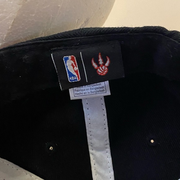 NBA Adidas Raptors embroidered adjustable flat brim baseball cap snap back youth - Picture 9 of 17